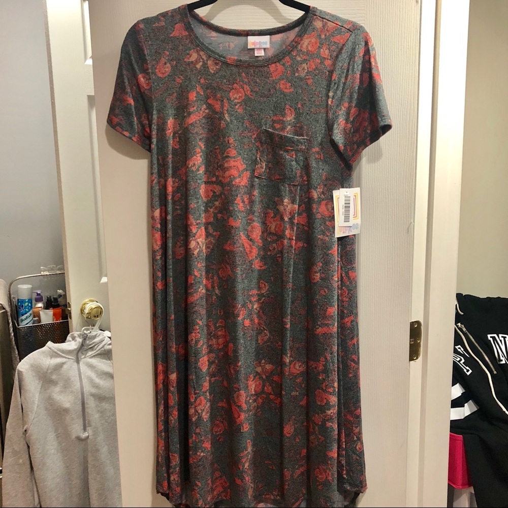 Carly dress
